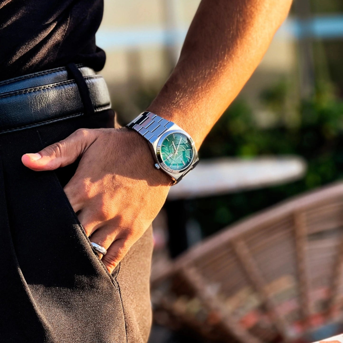 Montre de Luxe POEDAGAR pour homme.